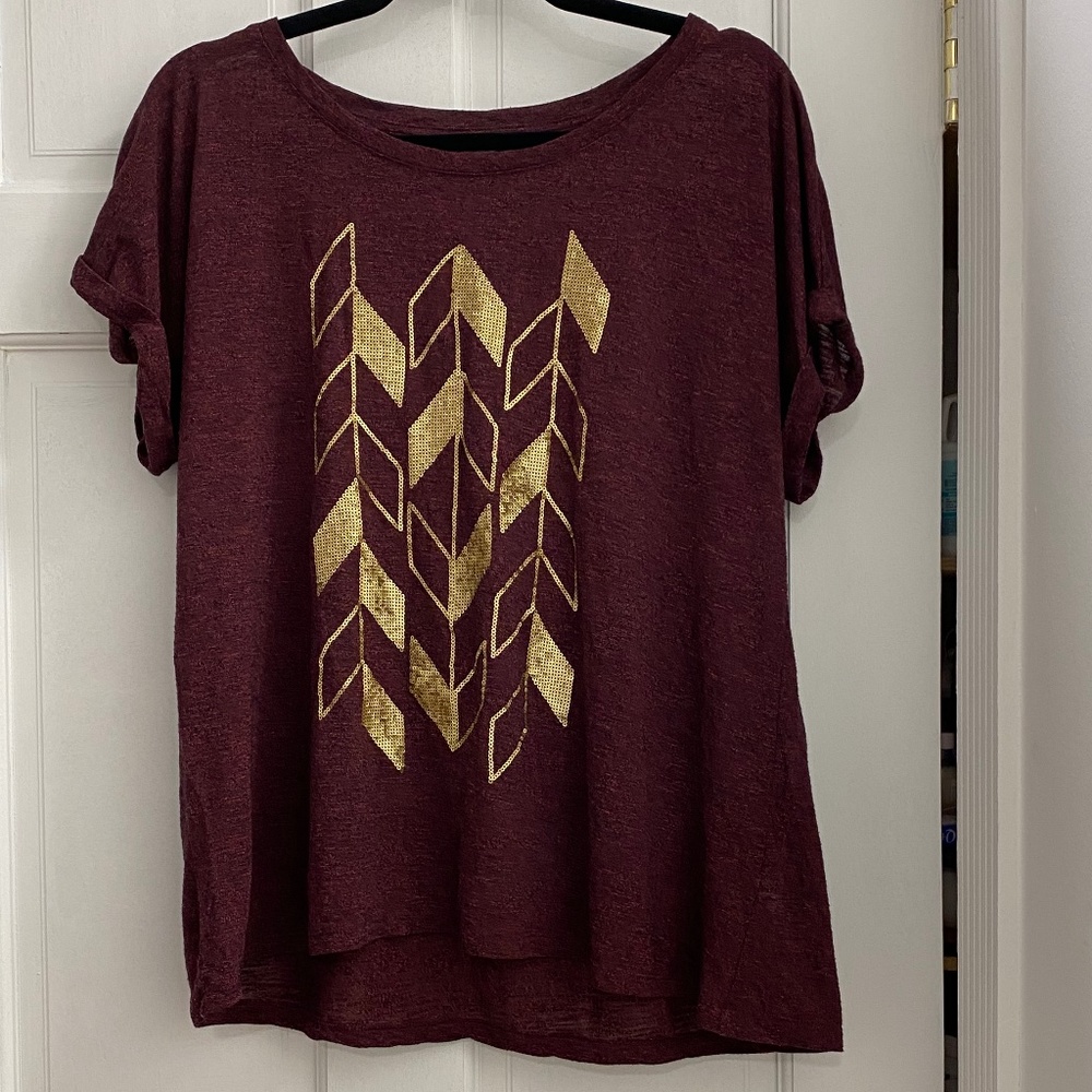 Apt.9 - XL - Purple T-Shirt with Gold Sequins